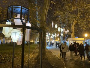 Christmas decor at Strossmayerov trg